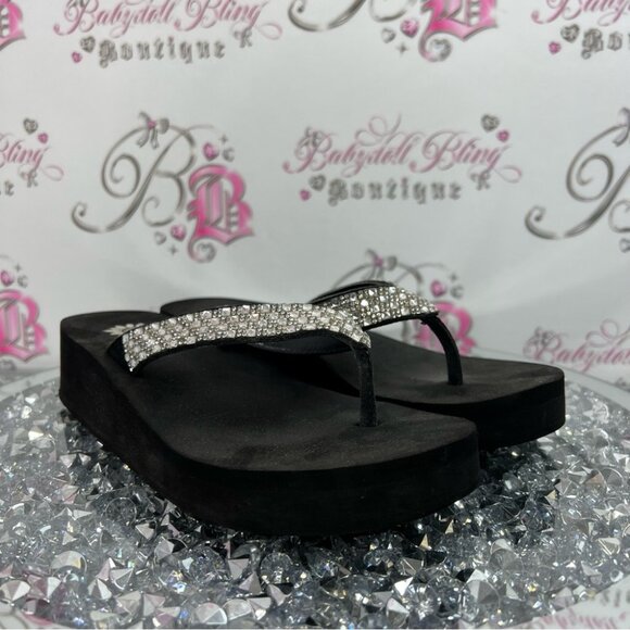 Yellow box wedge sandals flip flops rhinestone jewels Black and Silver Sandals - Picture 5 of 10